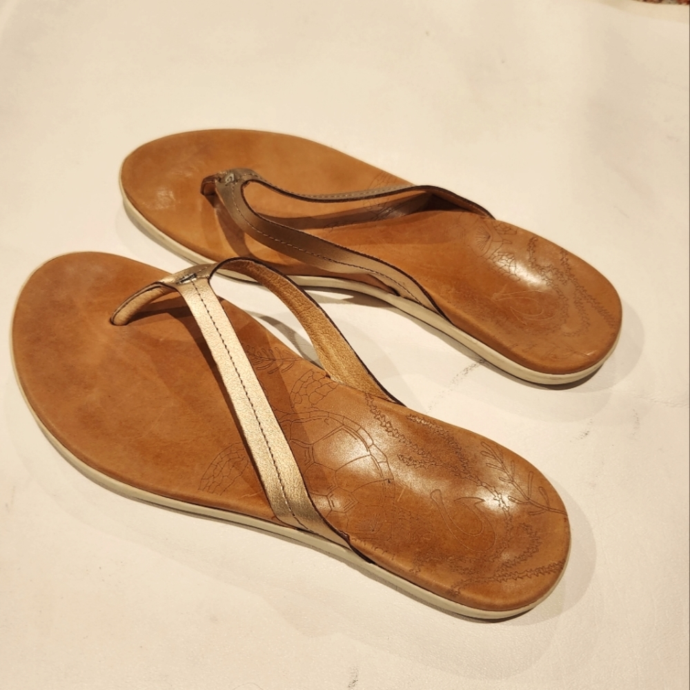 Olukai Honu Sandal - Rose Gold - Picture 5 of 9